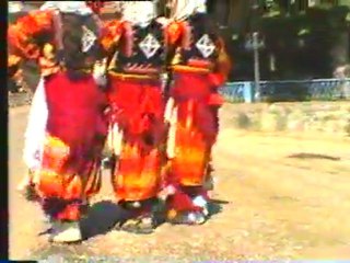 DESTEK KASABASINDA GERÇEKLEŞEN DOSTLUK VE KARDEŞLİK ŞÖLENİNDE FORKLÖR GÖSTERİSİ