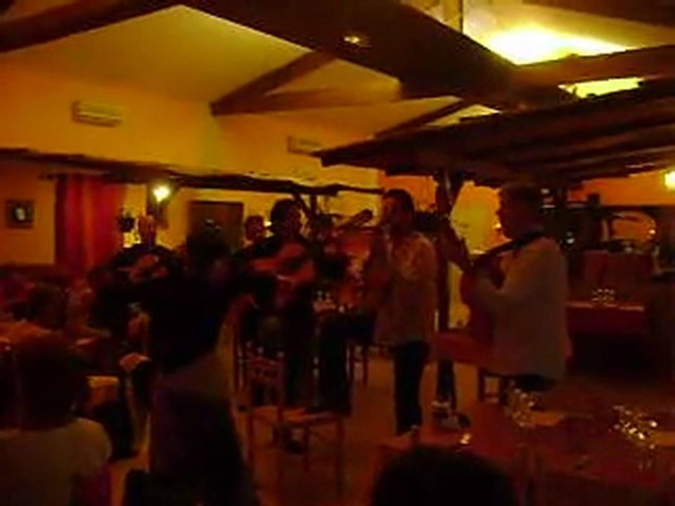 Amor avec Luna Yena au Mas Sylvereal