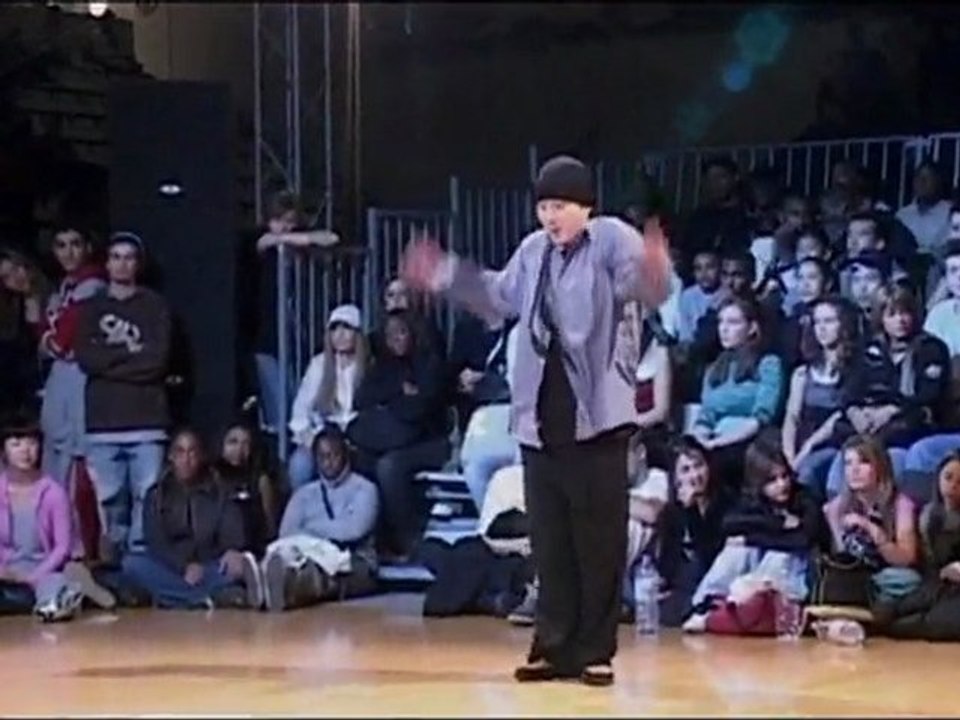 Junior Boogaloo in Popping Battle (Juste Debout)
