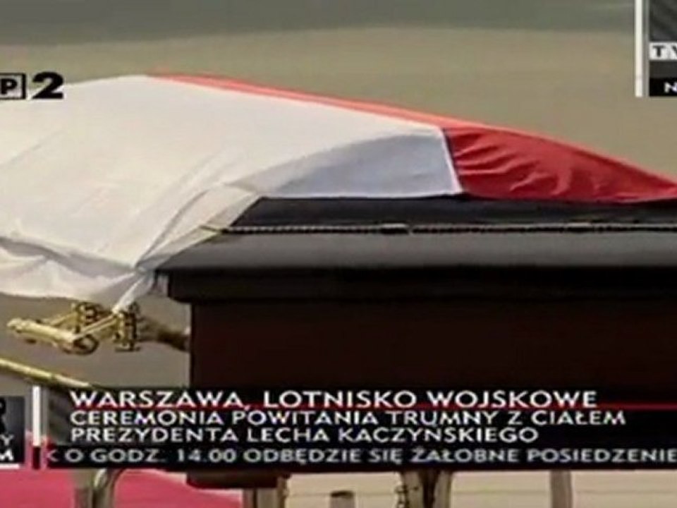 Pył na wietrze. Antologia (5/8)