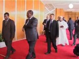 Gbagbo sarayında köşeye sıkıştı