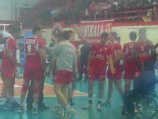 RedPlanet.gr - Η ομάδα μετά τη μεγάλη νίκη