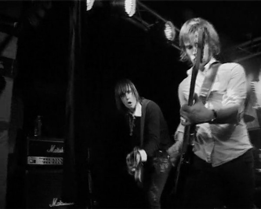 Clock n' Works  LIVE / "tic tac toc" at l'internationnal (PARIS)