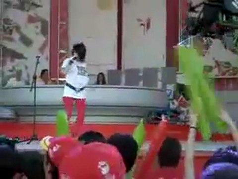 Angy cantando “Adiós” en Zona Cuatro (Parte 02)