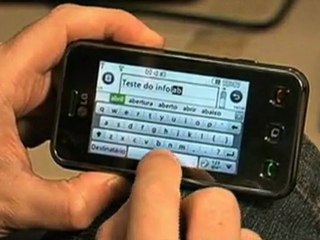 O celular 3G Renoir KC910q, da LG, faz fotos em 8 MP