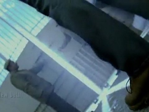 Ye Saali Zindagi (2011) *DVD Rip* Part 2 @ TELLY-TV.COM