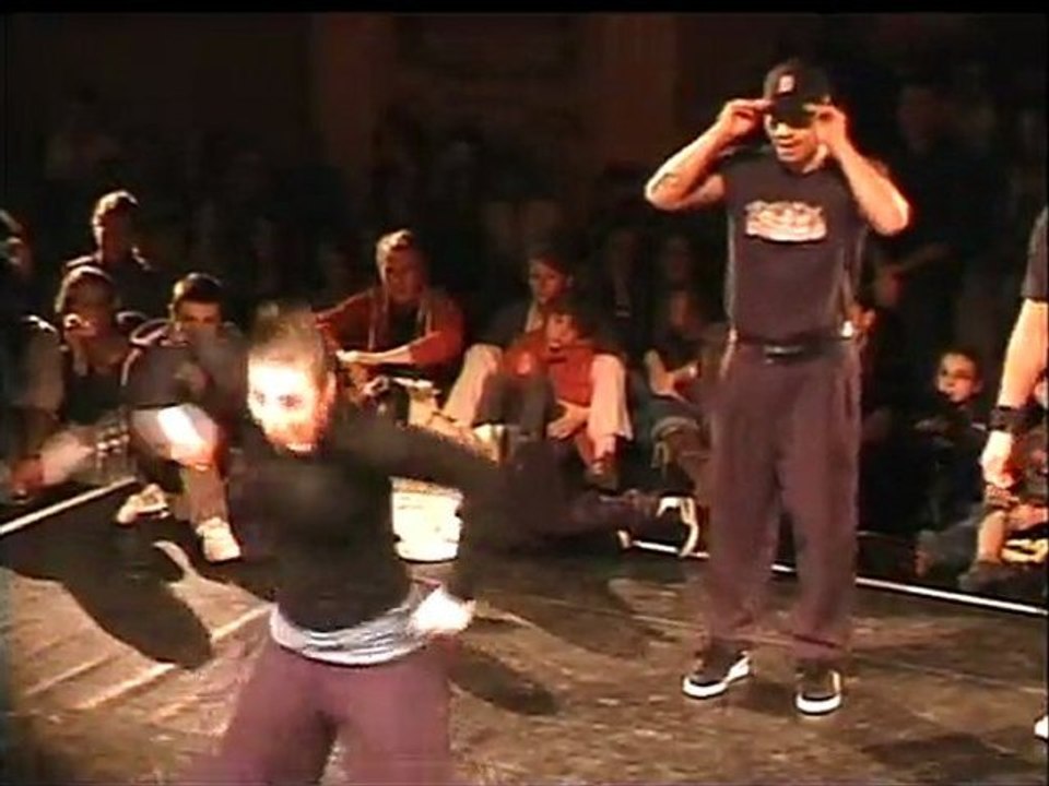 first round Juanito & Jude vs Unklock & Ninocks