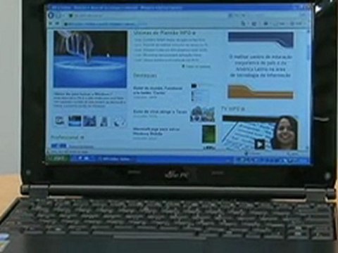 Asus EeePC 1002HA traz visual mais elegante que seus anteces