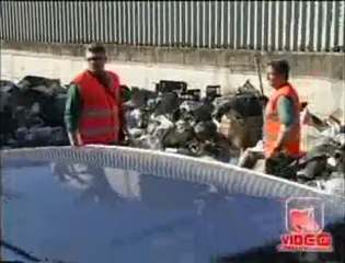 Napoli - Rifiuti, proteste sulla tangenziale