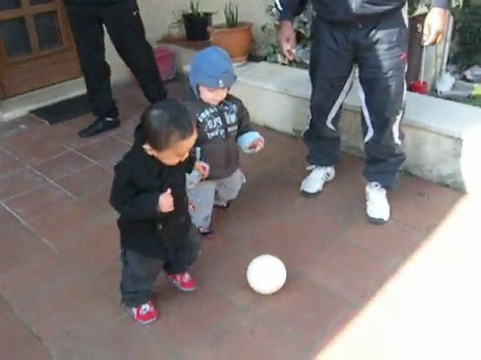 Partie de foot/rugby avec Dusty