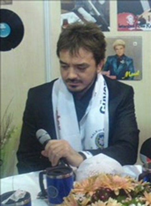 Orhan Ölmez-Polis Haftası Etkinlikleri Kapsamında Polis Radyosu'nda -7 Nisan 2011 (2)