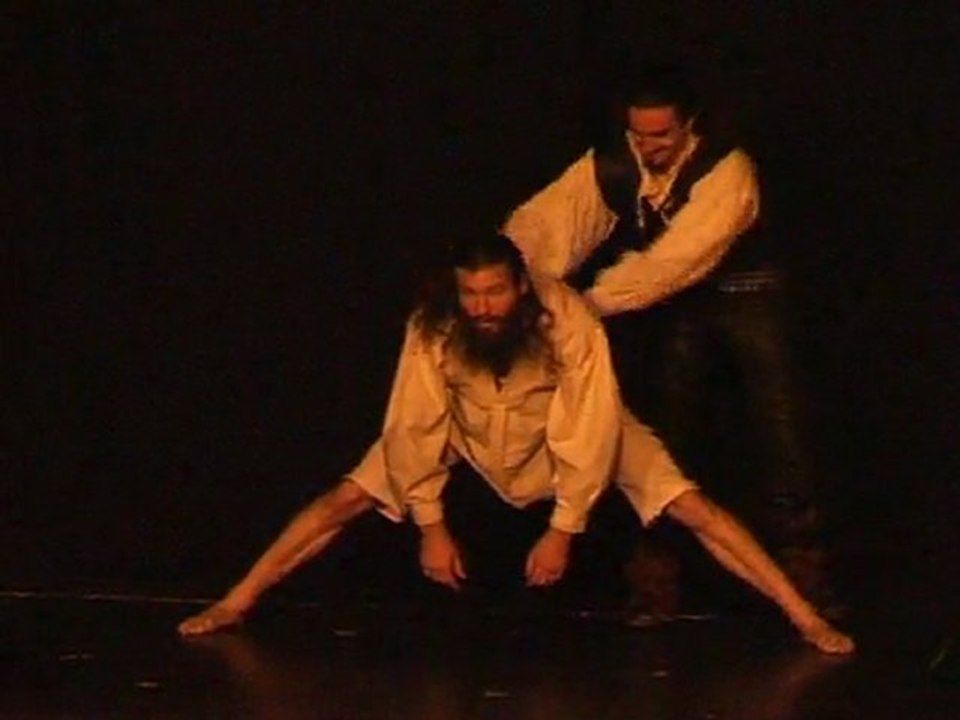 Clip échauffement Greg et Ben avant l'entrée des spect
