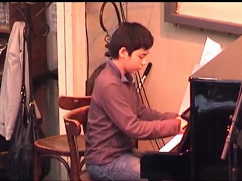 L'Anticonservatoire à La Bellevilloise - Theo joue Debussy Le petit nègre