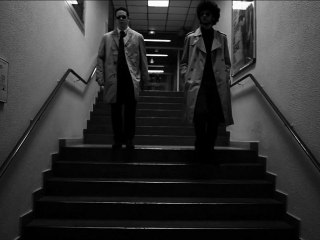 Deux flics qui font du bruit