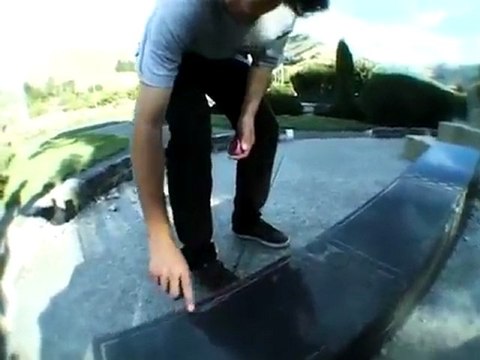 QUAKED - SKATING IN CHRISTCHURCH AFTER EARTHQUAKE