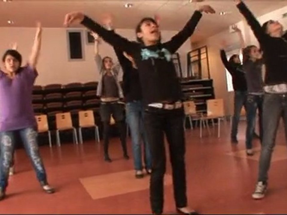 Opéra et comédie musicale au collège Simone Signoret