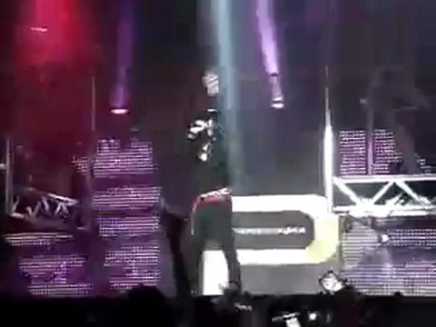 Angy Cantando “Sola en el Silencio” en el Concierto de Cambados