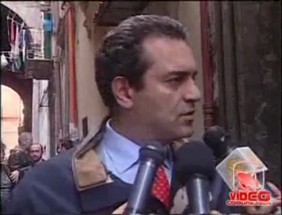 Napoli - Morcone e De Magistris