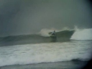 9/18/10 AWESOME SURFING @ HURLEY TRESTLES