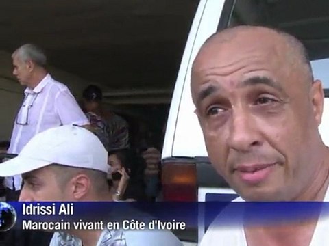 Extranjeros en Costa de Marfil se refugian en campamento francés