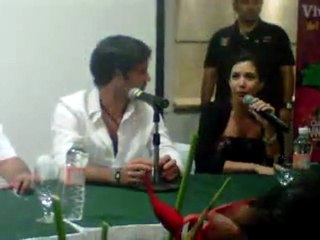 Angelique Boyer en rueda de prensa en Carnaval de Merida