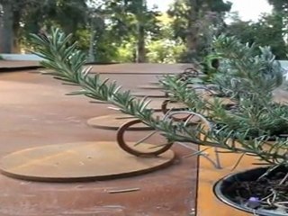 El jardín que se adapta a las necesidades de los invidentes