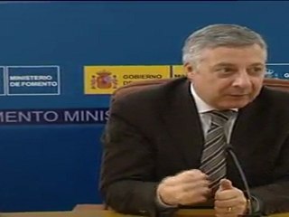 Blanco recrimina al PP la presencia de imputados en la lista valenciana