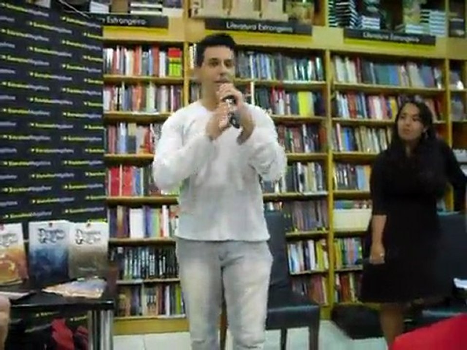Raphael Draccon participa do "Nós, Autores"
