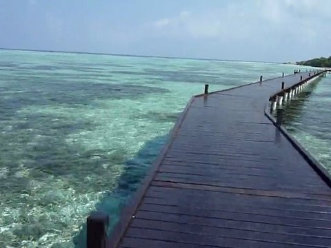 20110401 Ponton Ocean Villa Maldives