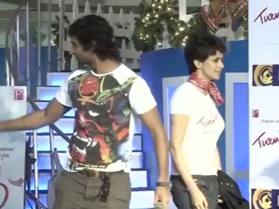 Turning 30!!! - Bollywood Movie Review - Gul Panag, Purab Kohli & Siddharth Makkar