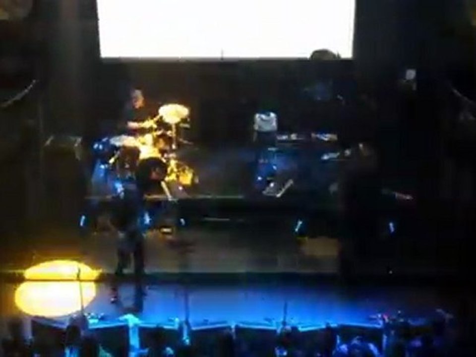 UNKLE- eye for an eye- live in athens 2011