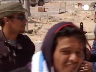 La batalla de Libia: Gadafi recupera Adjabia