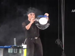 ''BUBBLE SHOW'' İSTANBUL'DA