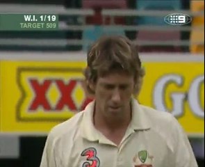 Chris Gayle SMACKS Glenn McGrath for a BIG SIX!_(480p)