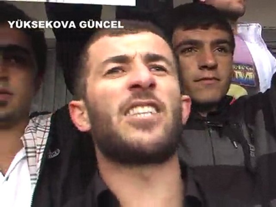 Yüksekova'da YGS protestosu