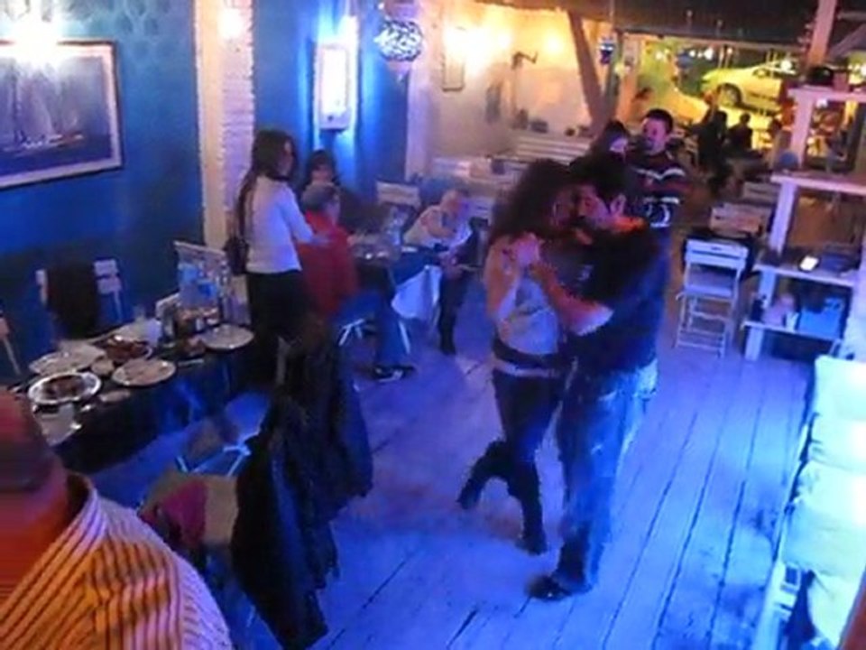 tango 01