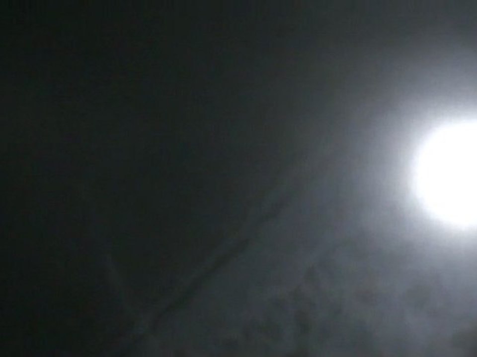 épandages Chimiques de Nuit - (Chemtrails)