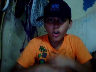 hermanos menores noo!!