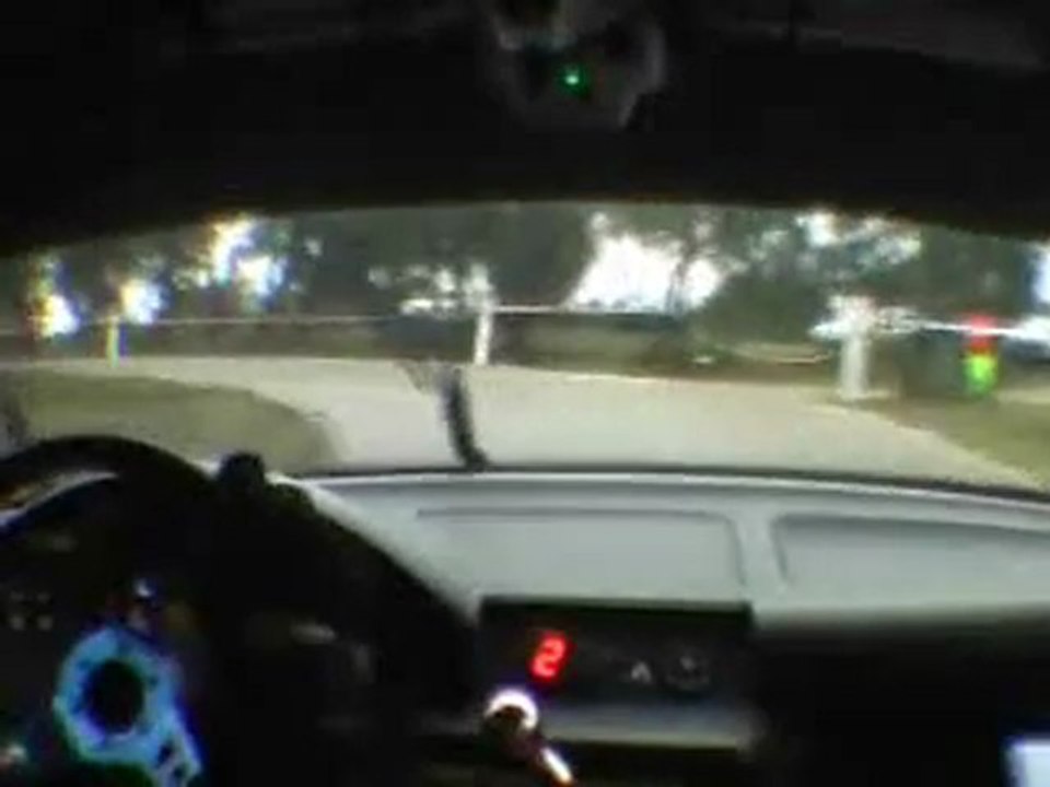 Costeraste BMW Compact Vins du Gard 2011 ES6 Valliguieres