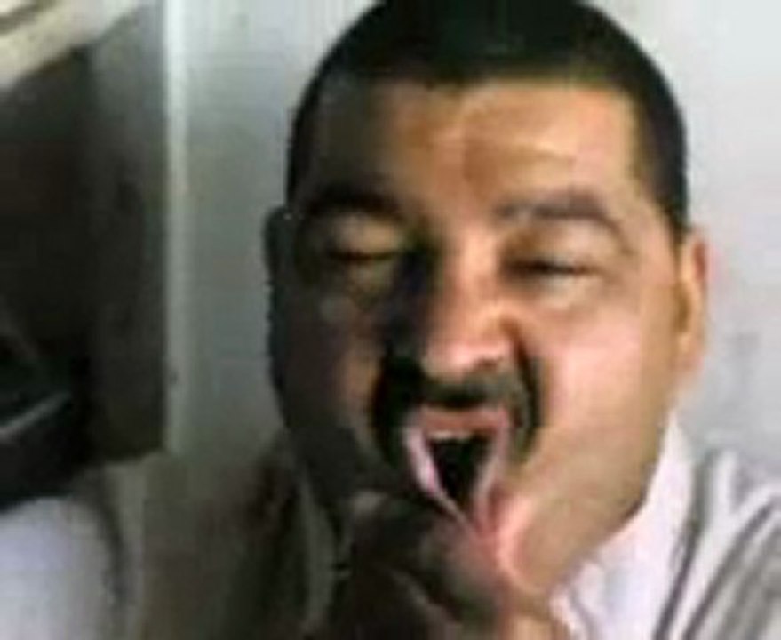 COMEDY ARAB DONKEY MAN FROM IRAQ-www.fokaha2011.tk