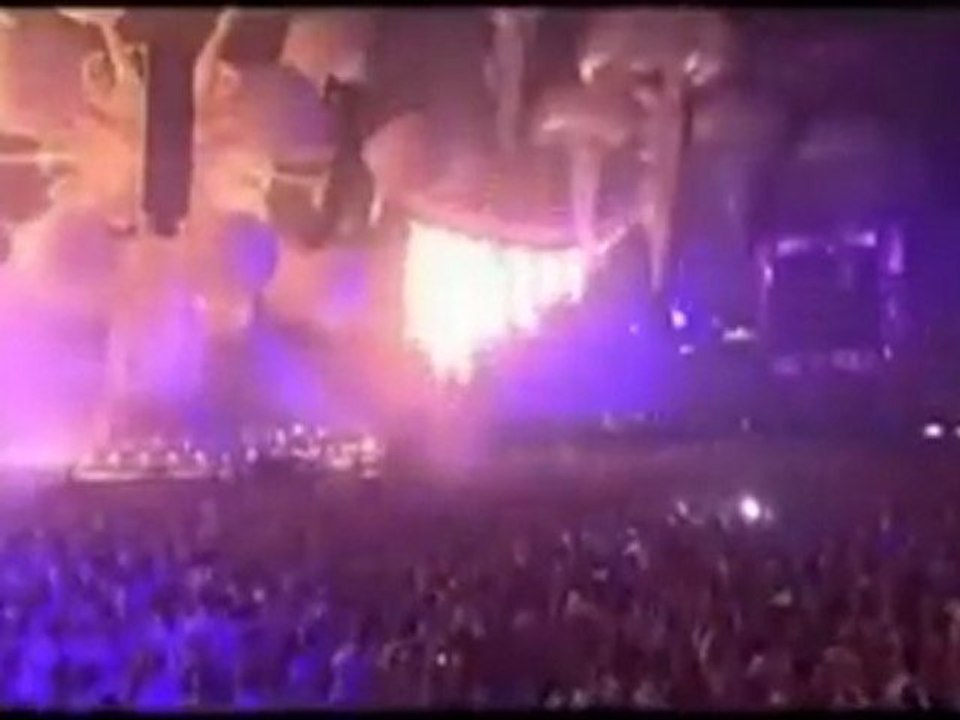 Serdar Ortaç - Para Para 2011 [Video Mix]