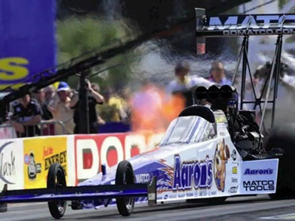 NHRA Charlotte: Will Momentum Count on 4 Lanes?