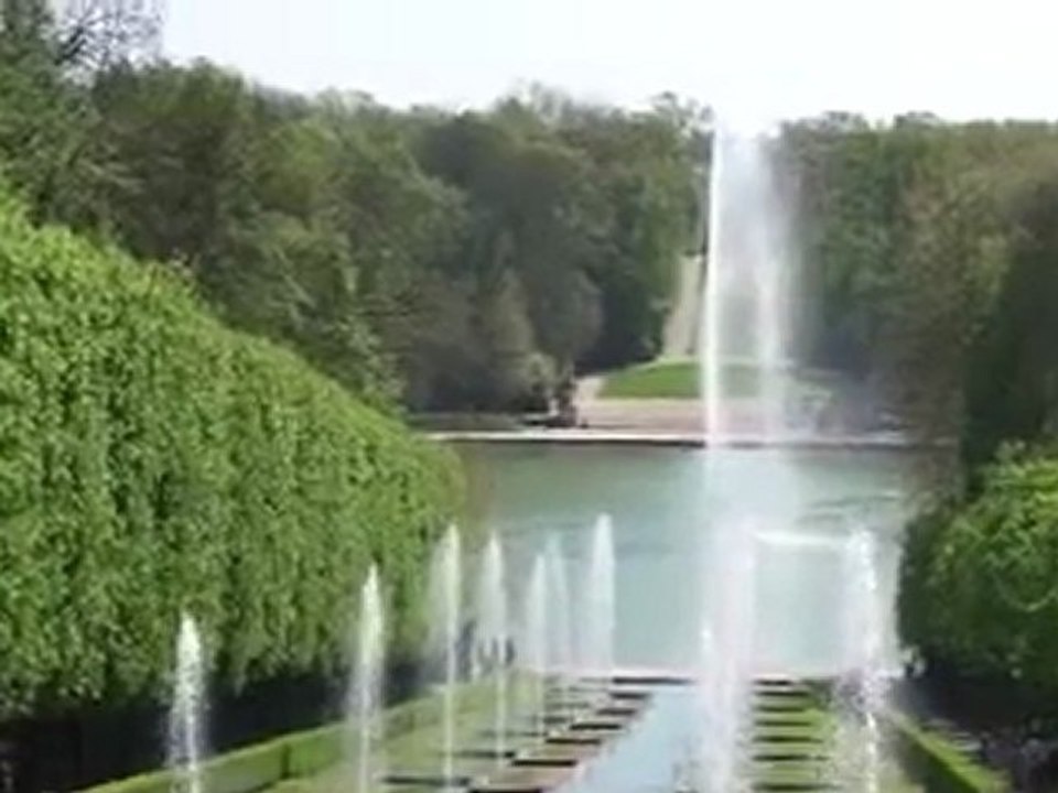 Sceaux, eau et sakura