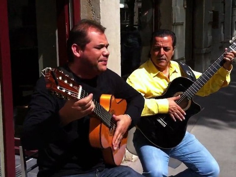 Chico et les Gipsy Kings - Live ! Printemps de Pérouges le 12 mai - Salle 3000