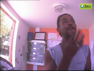 Parapente (caméra cachée 974 n°10)