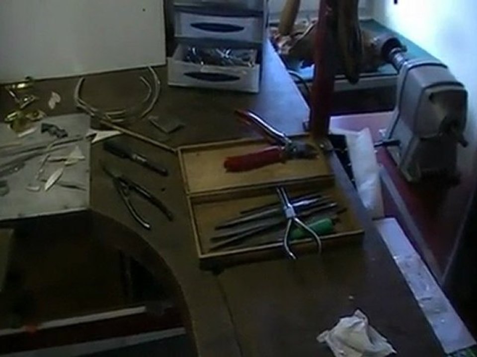 Artisans bijoutiers à Laboule (sud-ardèche)