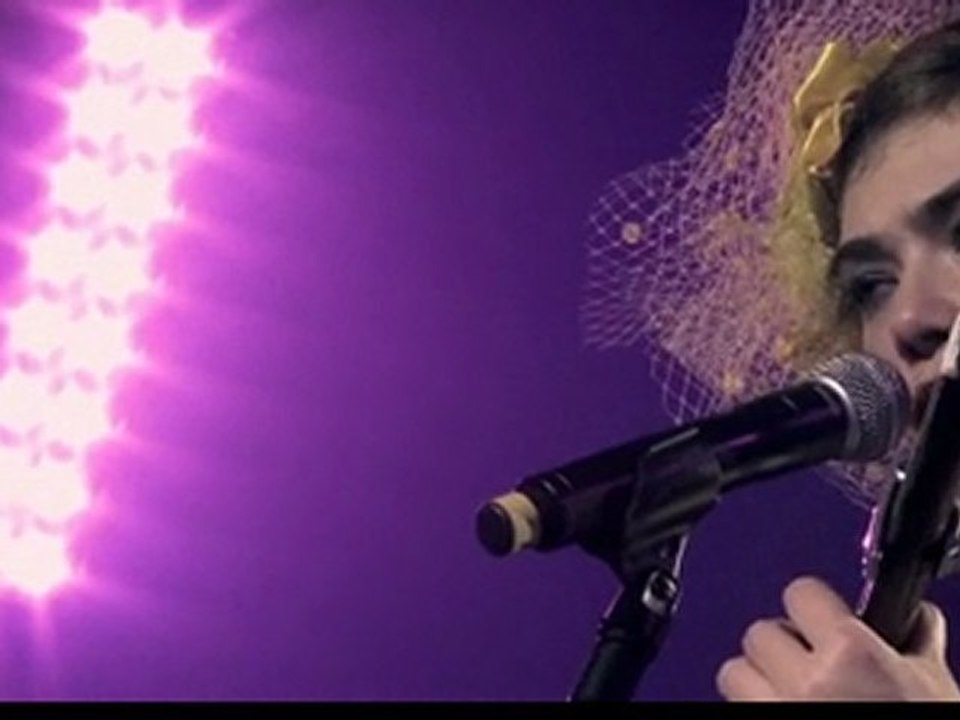 Teaser Les Francoises, en route pour le Printemps 3