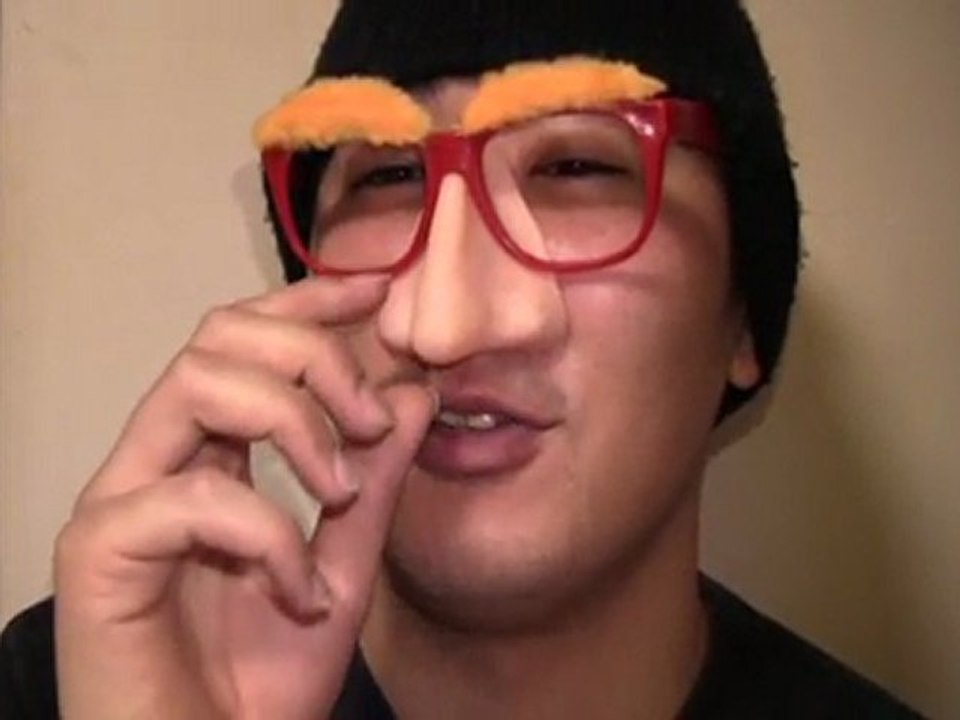 従兄弟とプールに行った時とやんちゃなお友達に初めて暴力された思い出s860411その1