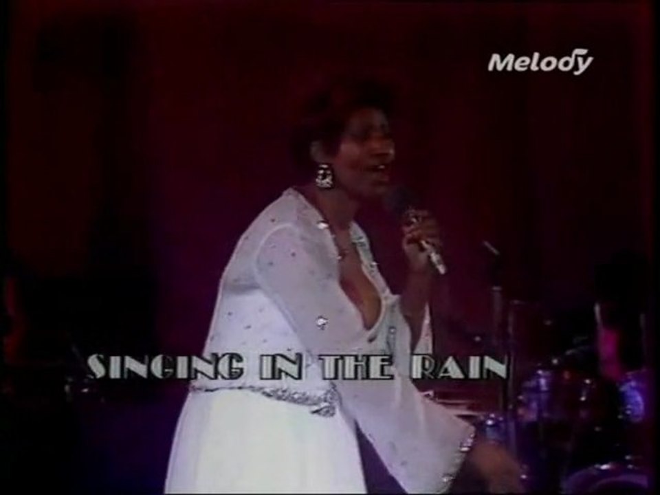 Aretha Franklin - Singing in the Rain (Live 1977)
