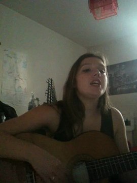 Lucie Hills je veux signer chez AZ